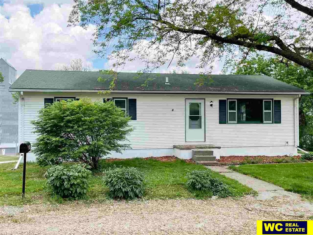 809 S 15th St, Tekamah, NE 68061 Trulia