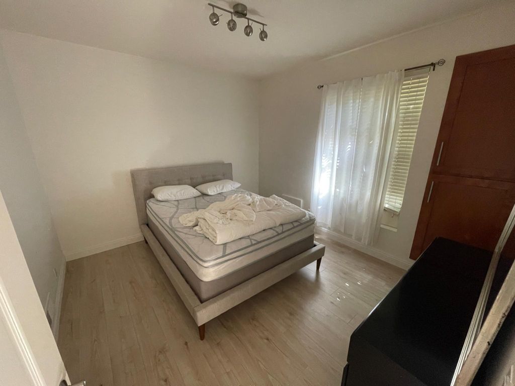 3 Bedroom Apartments For Rent In Pacific Beach San Diego Ca 6 Rentals Trulia