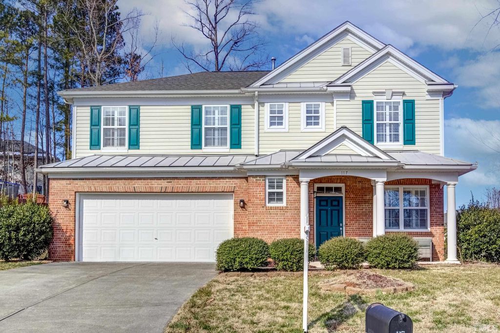 117 Woodtrellis Ct, Durham, NC 27703