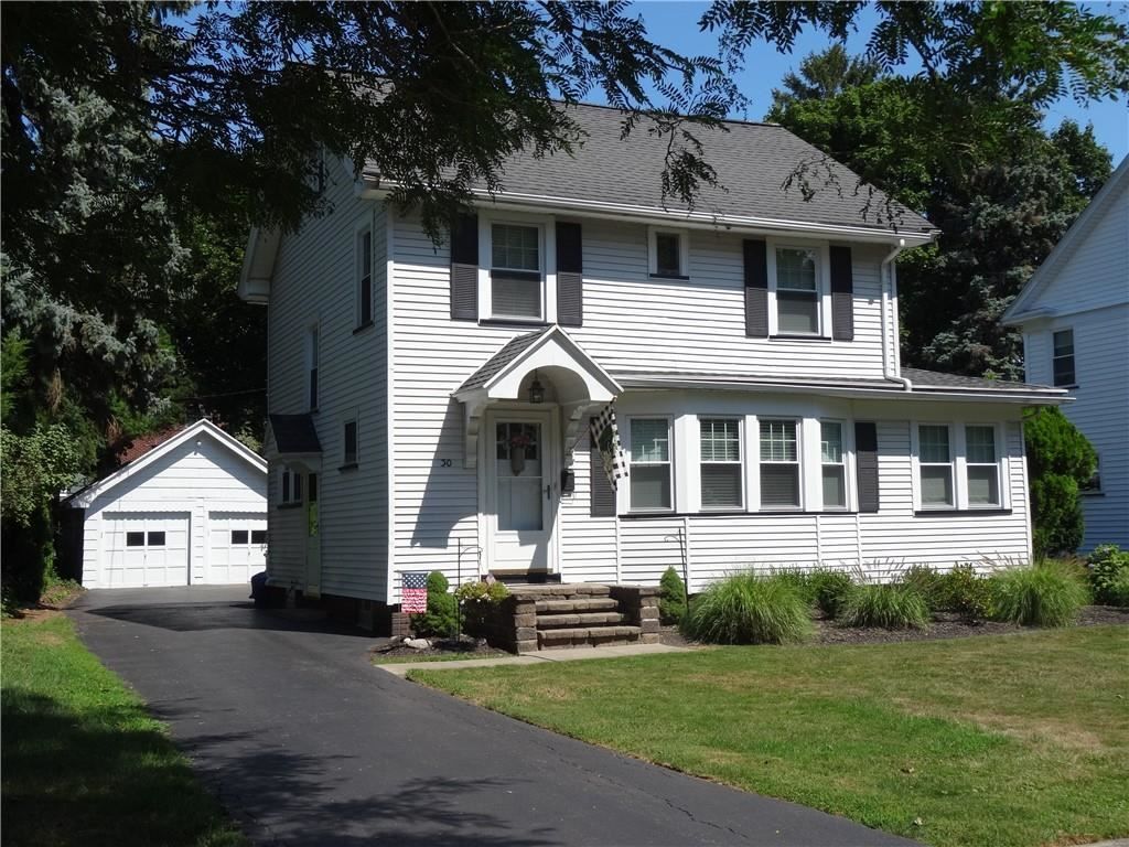 30 Barons Rd, Irondequoit, NY 14617