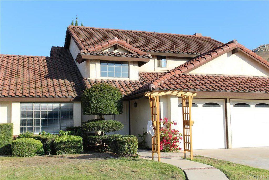 17047 Knollbrook Pl, Riverside, CA 92503