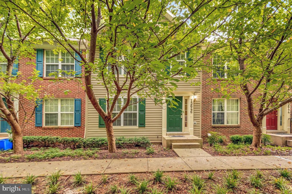 13646 Harvest Glen Way #D-2, Germantown, MD 20874