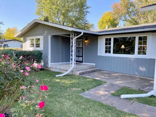 2669 E  Blaine St, Springfield, MO 65803