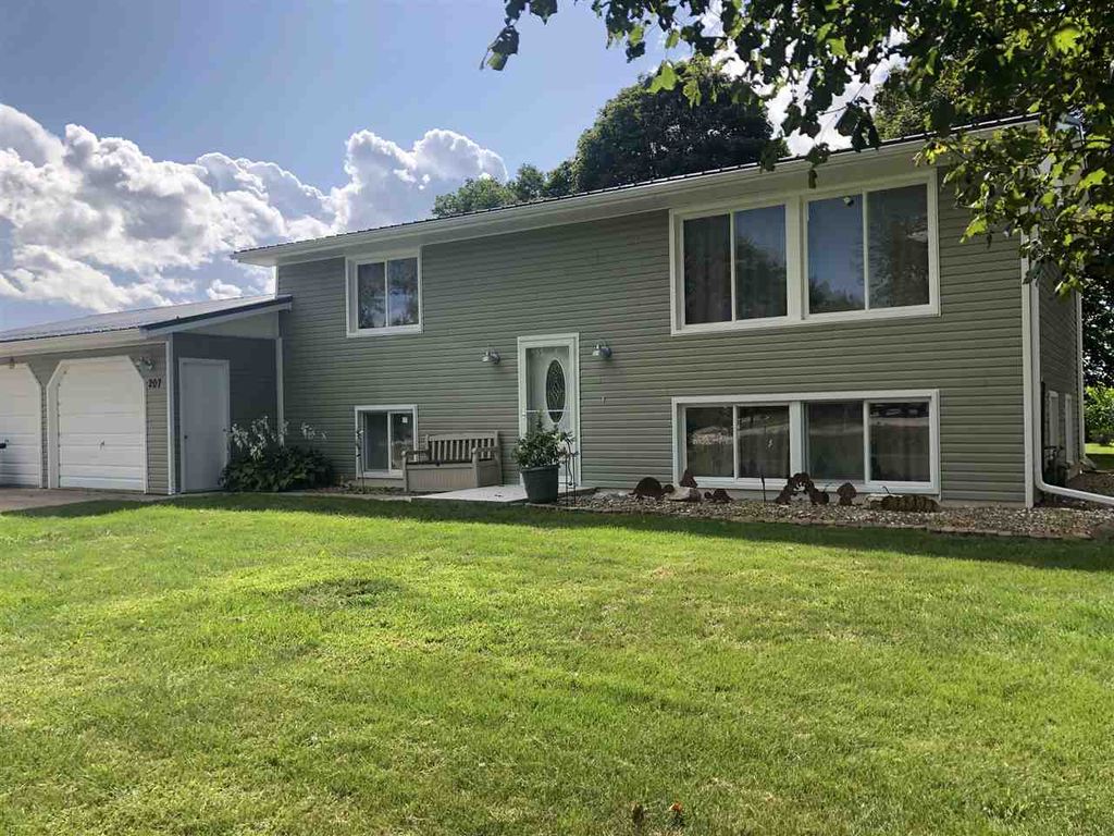 207 S West St, Ionia, IA 50645 Trulia