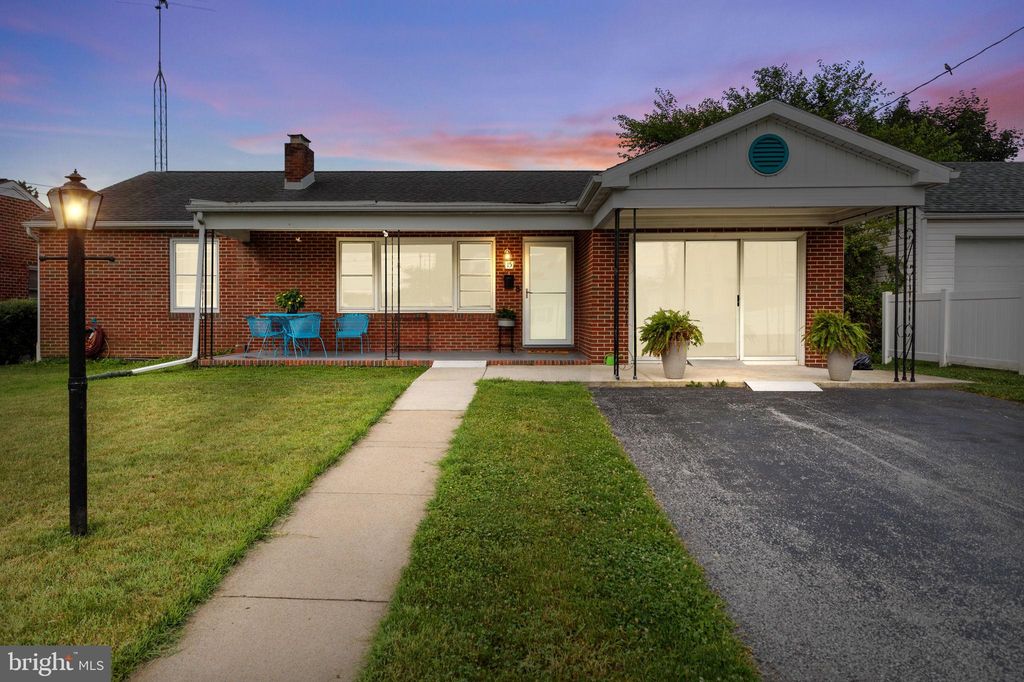 15 Snyder Ave, Hagerstown, MD 21740 Trulia