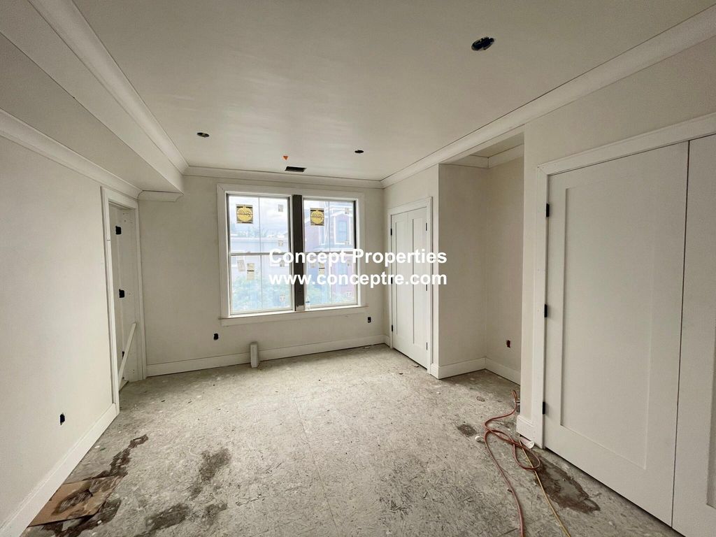 44 Lexington St, East Boston, MA 02128