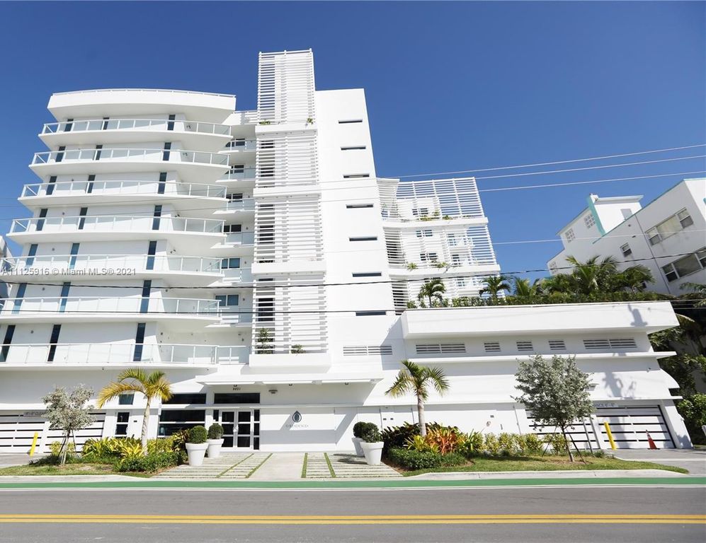 9821 E Bay Harbor Dr #405, Miami Beach, FL 33154
