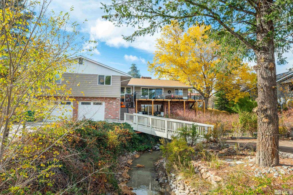 3232 Susileen Dr, Reno, NV 89509