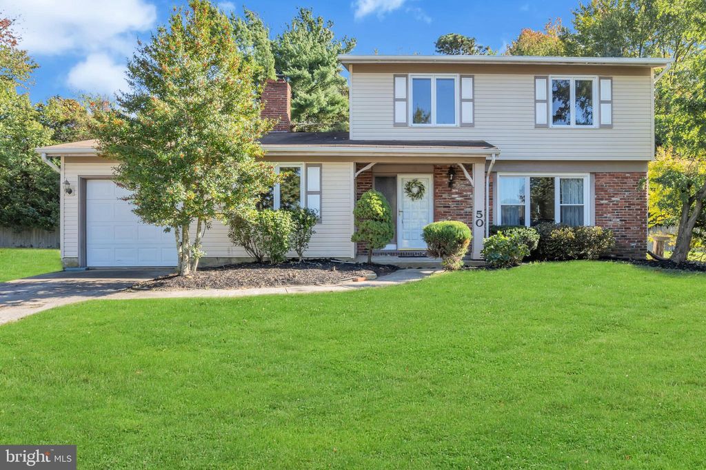 50 Asbury Ct, Sewell, NJ 08080