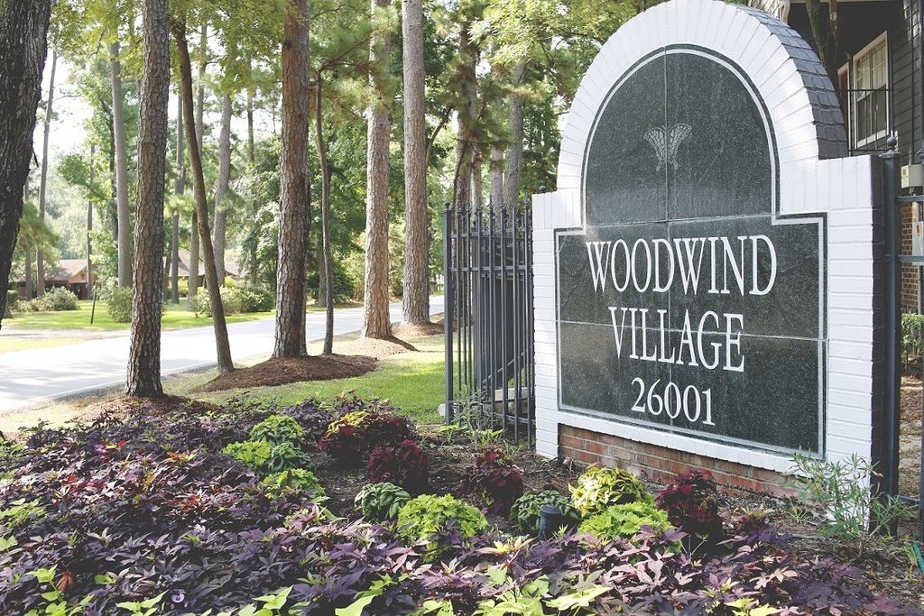 26001 Budde Rd, Spring, TX 77380