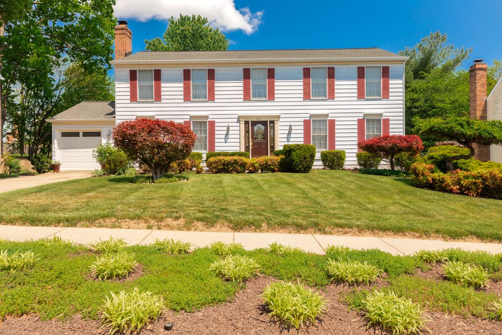 8312 Graceway Dr, Lorton, VA 22079