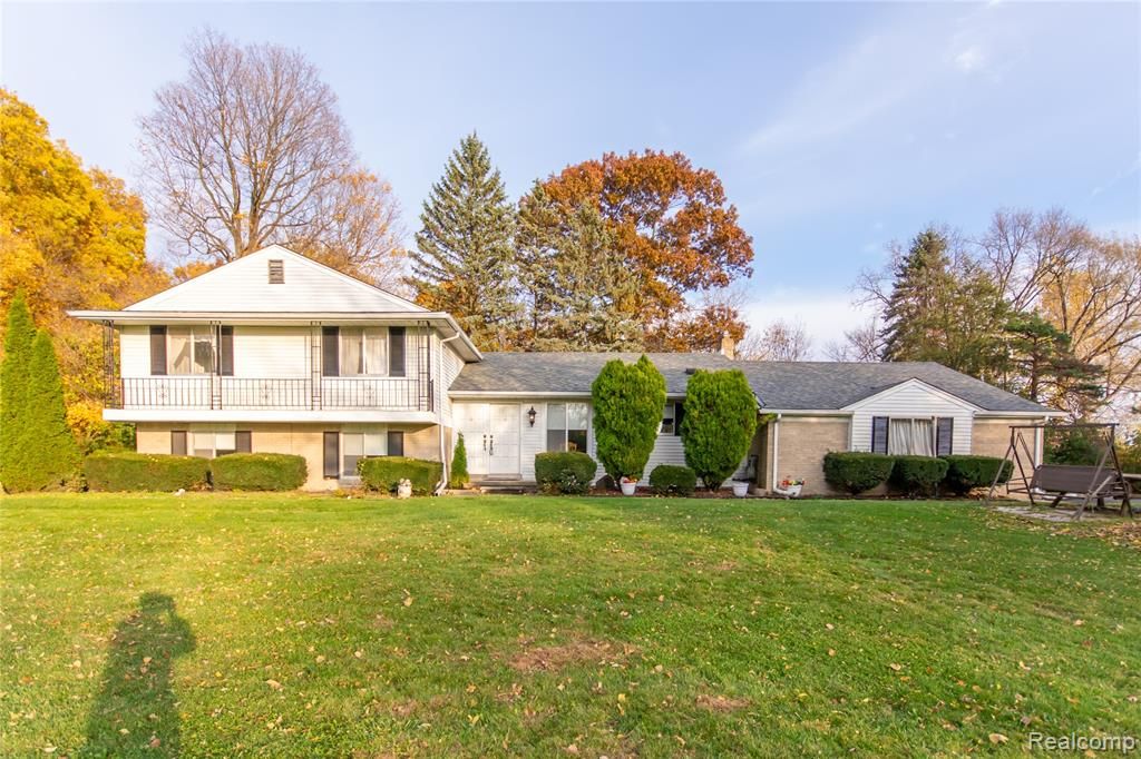 900 N Lilley Rd, Canton, MI 48187 Trulia