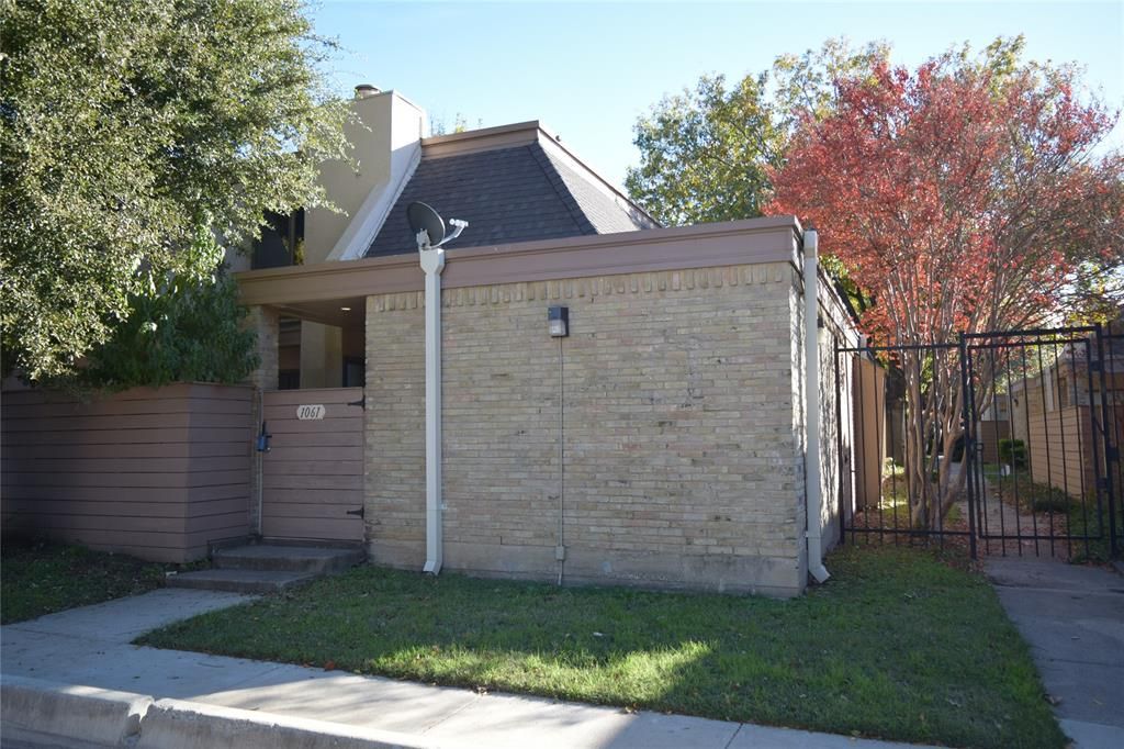 3045 Park Ln #1061, Dallas, TX 75220