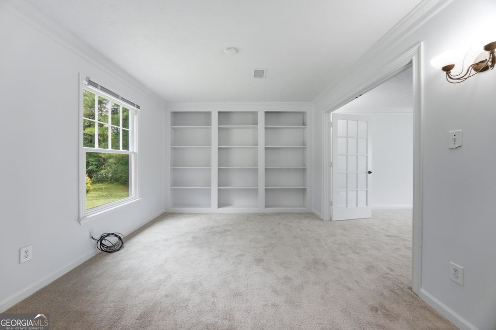 Photo 11 of 4288 Millhouse Ln