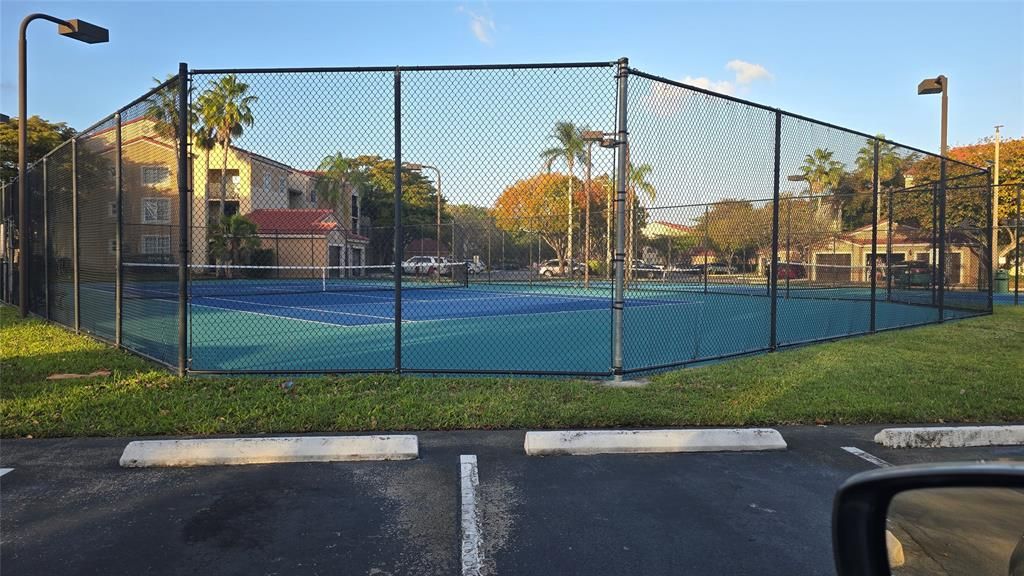 2011 Renaissance Blvd #101, Hollywood, FL 33025
