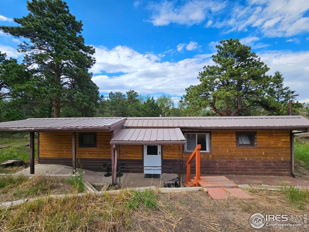 114 Minnehaha St, Red Feather Lakes, CO 80545