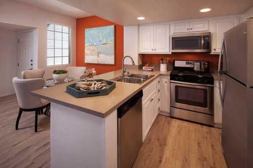 Aliso Town Center Apartment Homes Aliso Viejo Ca Trulia