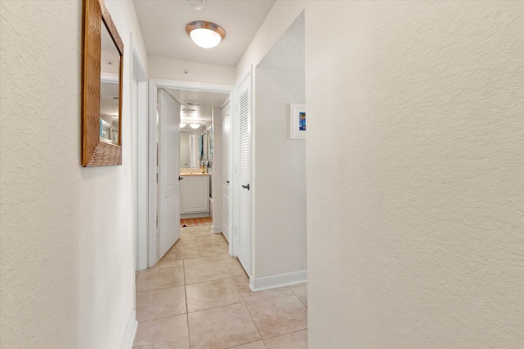 202 Laguna Villas Blvd #B23, Jacksonville Beach, FL 32250