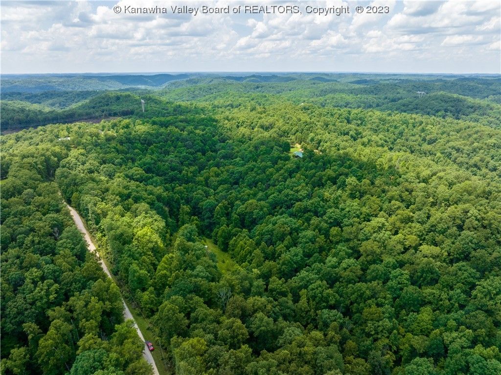 Hidden Farms Rd, Poca, WV 25159 Trulia