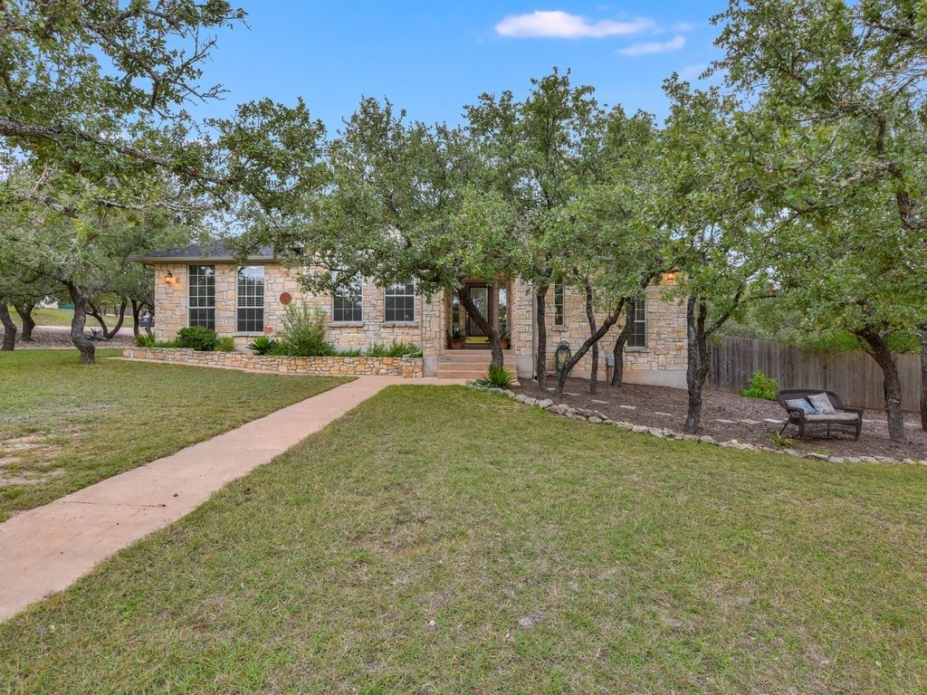 500 Meadow Oaks Dr, Dripping Springs, TX 78620 | Trulia