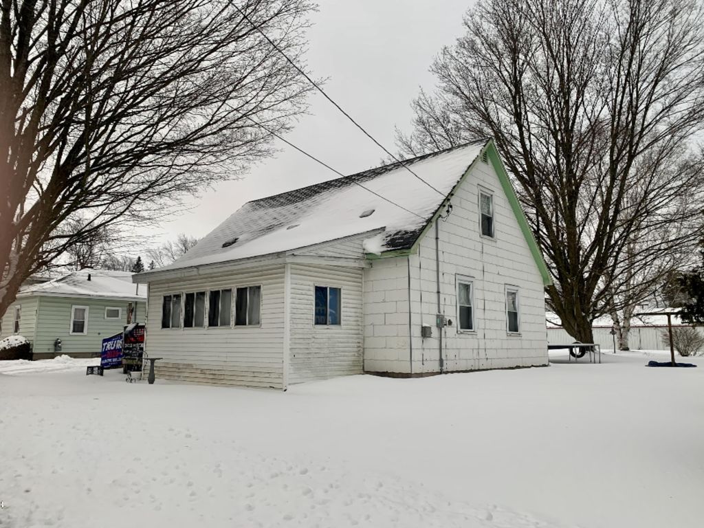 743 S Mill St, Reed City, MI 49677 Trulia