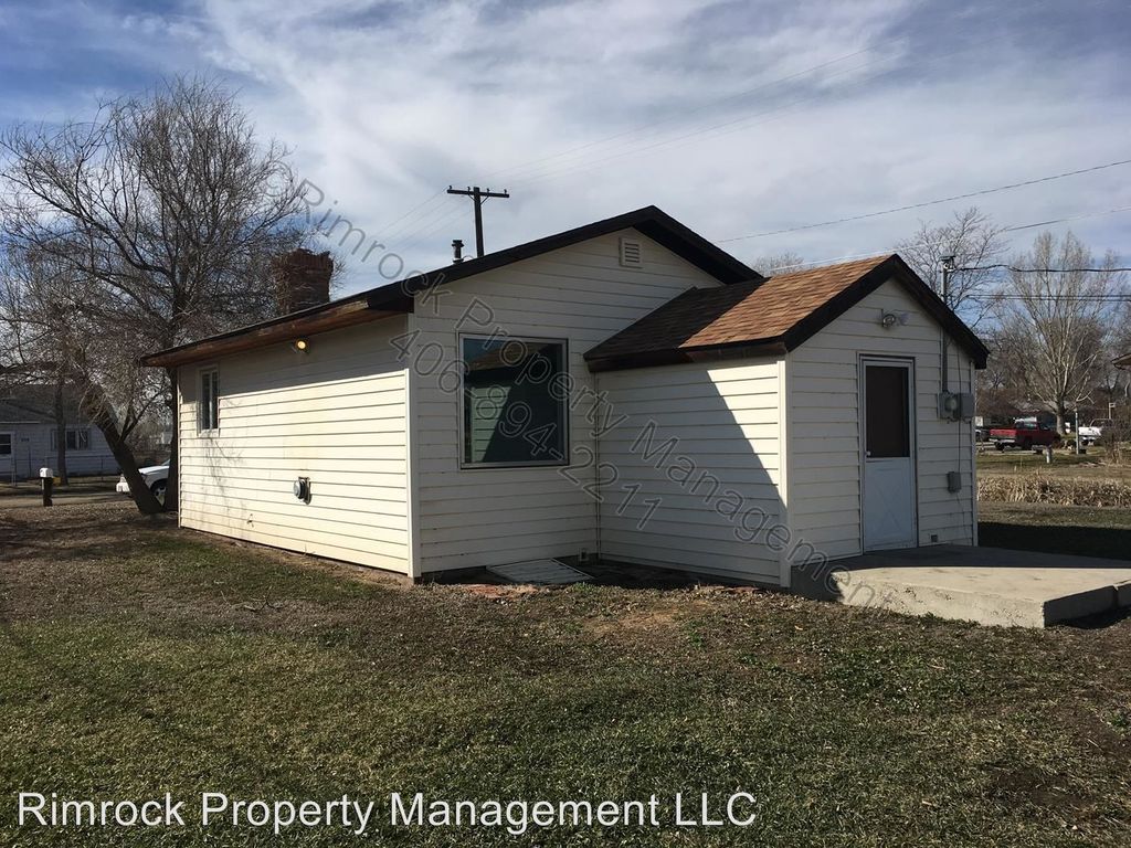 619 Locust Ave, Laurel, MT 59044