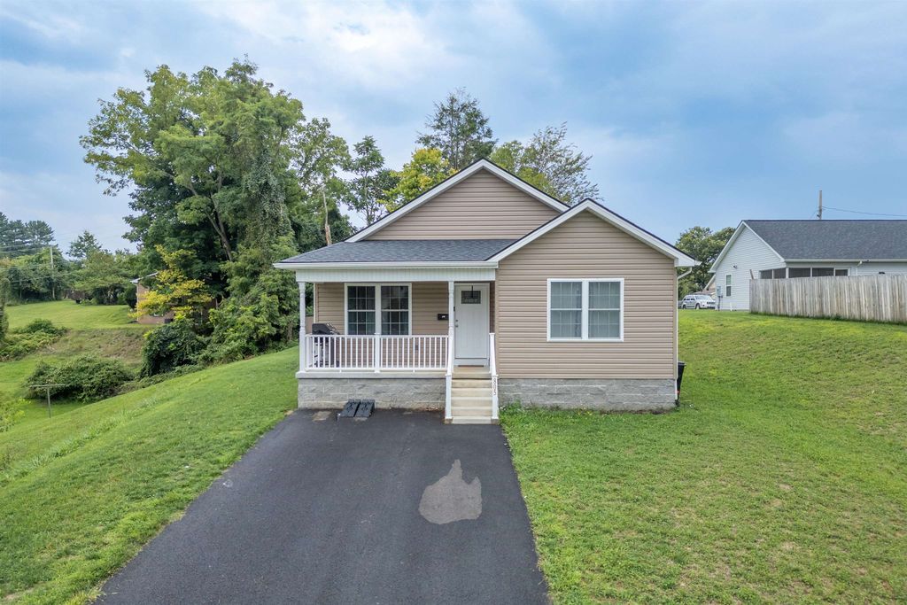 805 Noblin St, Radford, VA 24141 MLS 421967 Trulia