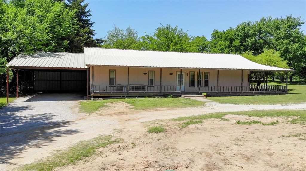 1084 Hewitt Rd, Wilson, OK 73463