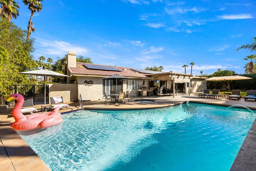 3169 E Anzuelo Cir, Palm Springs, CA 92264