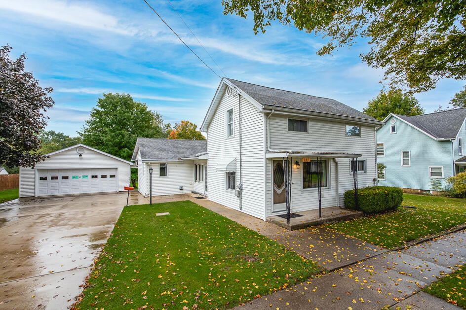 209 E Saint Joe St, Litchfield, MI 49252