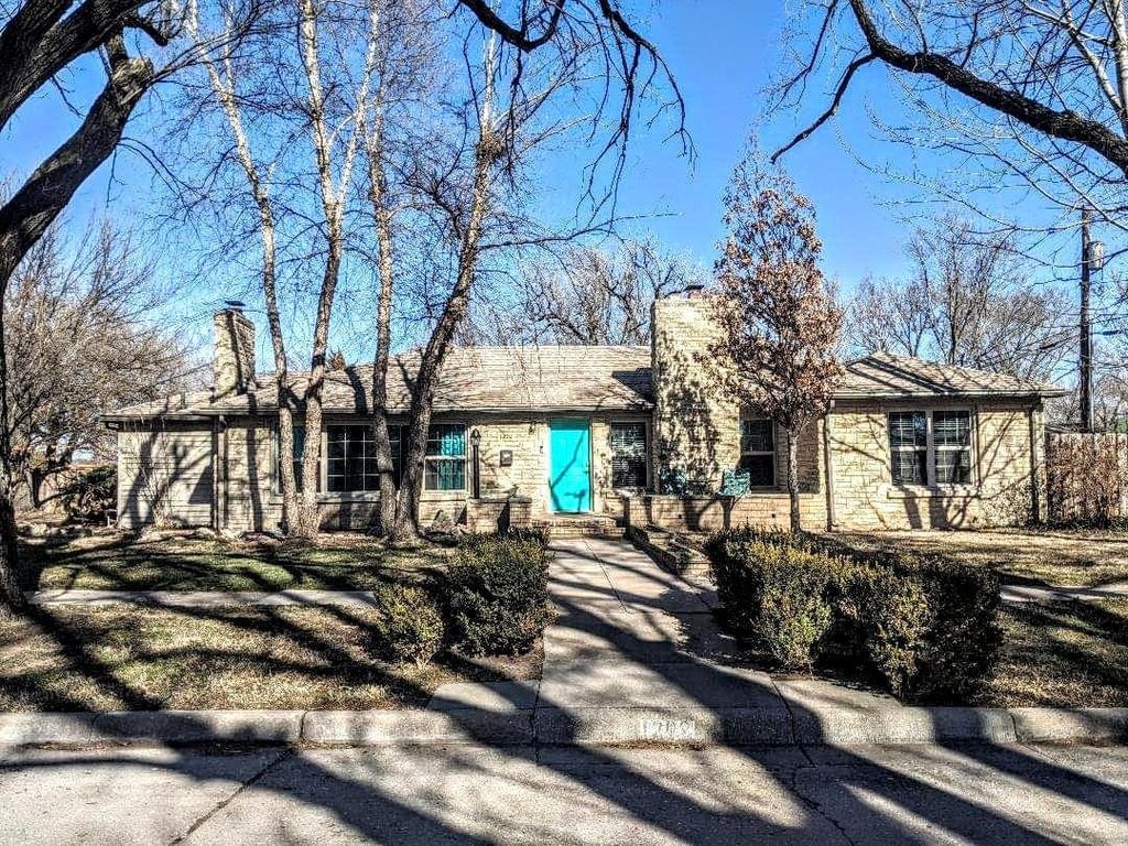 1202 S Schweiter Dr, Wichita, KS 67211 | Trulia