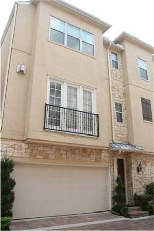 2820 Sherwin St, Houston, TX 77007