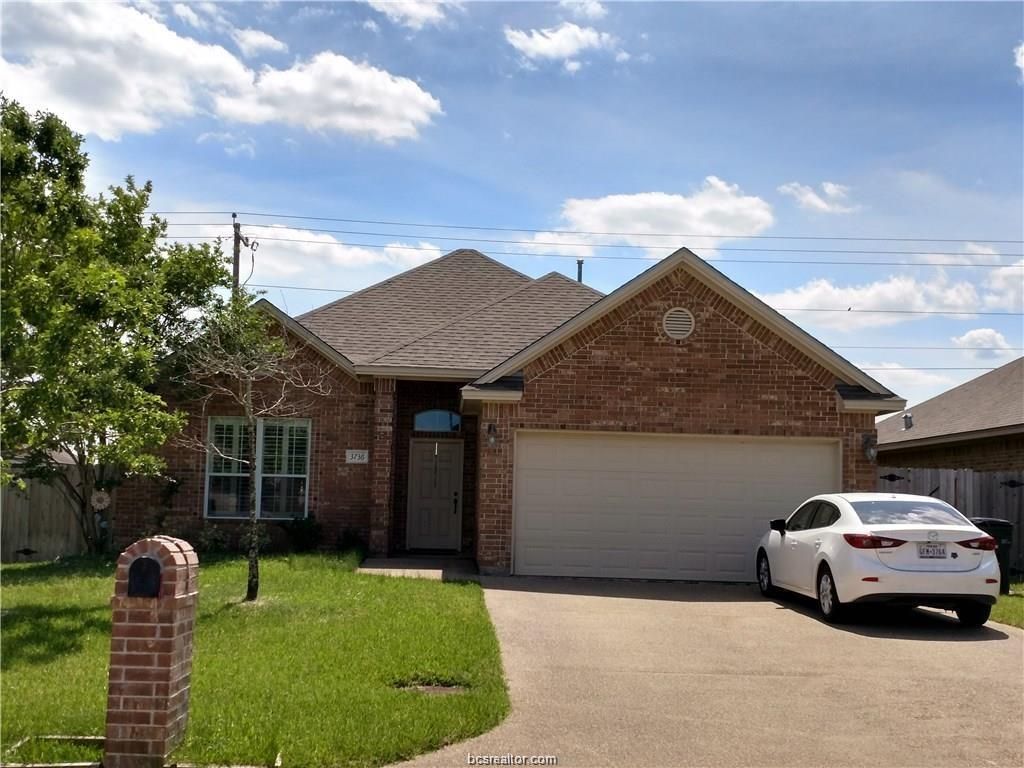 3736 Dove Hollow Ln, College Station, TX 77845