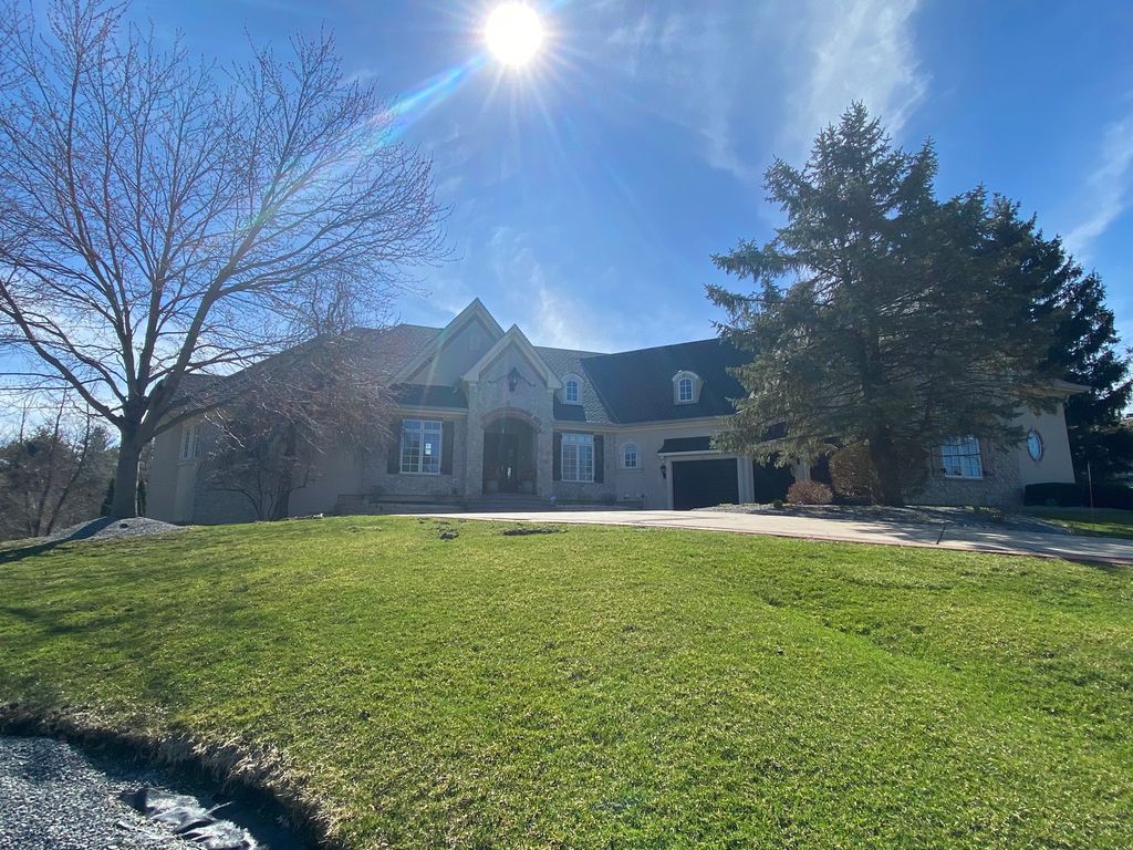 1350 Galloway Dr, Woodstock, IL 60098 MLS 11741294 Trulia