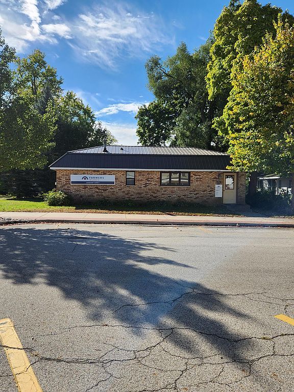 50 E Main St, Grant, MI 49327 | Trulia