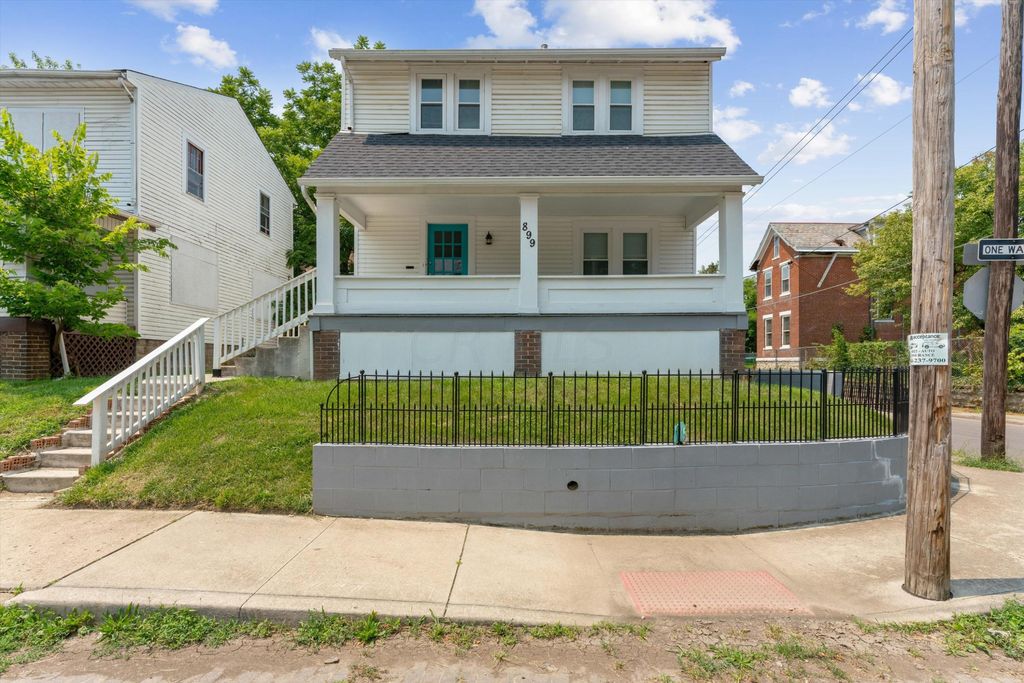899 Carpenter St, Columbus, OH 43206