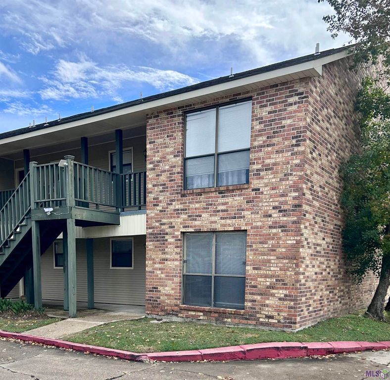 1826 S Brightside View Dr A, Baton Rouge, LA 70820 MLS 2023019818