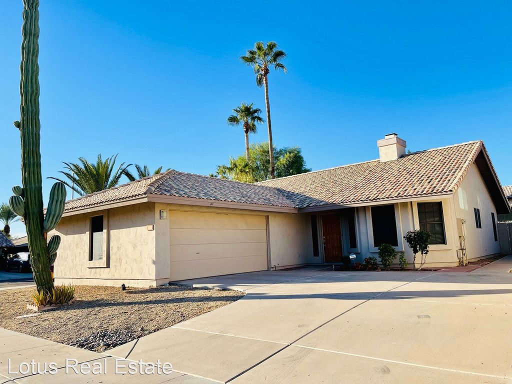 1482 W Elgin St, Chandler, AZ 85224