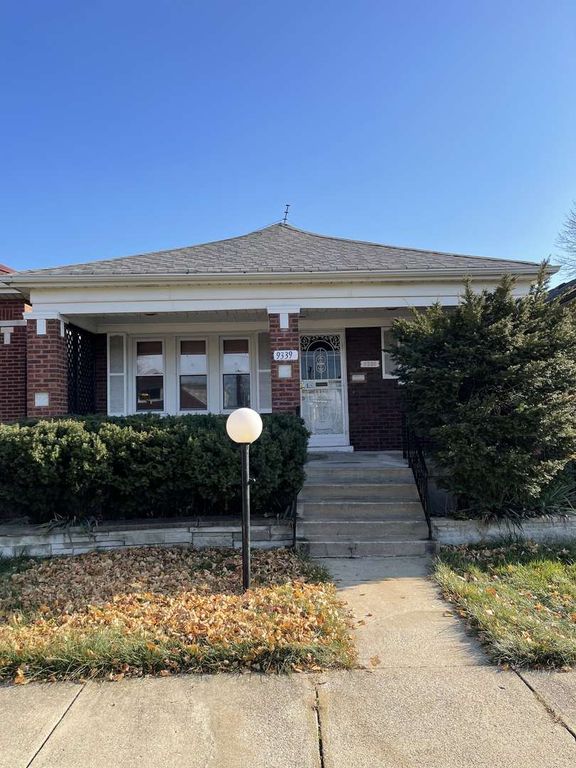 9339 S Eberhart Ave, Chicago, IL 60619