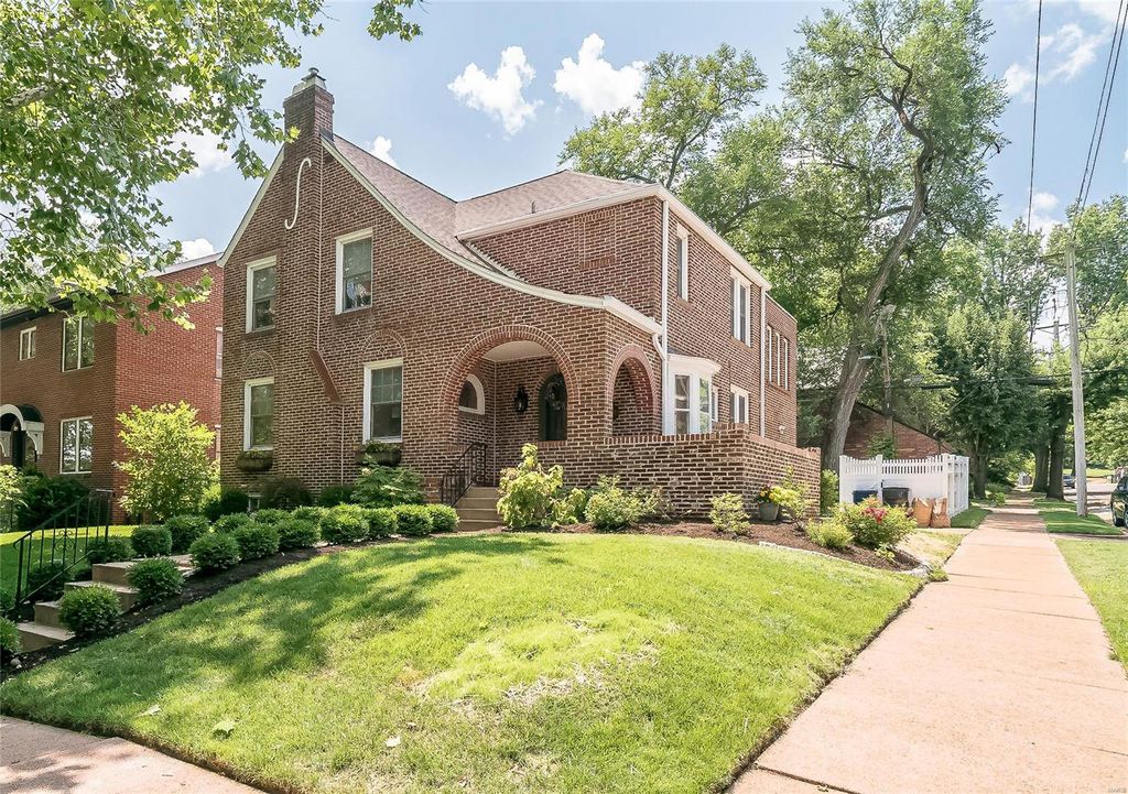 7276 Cornell Ave, Saint Louis, MO 63130