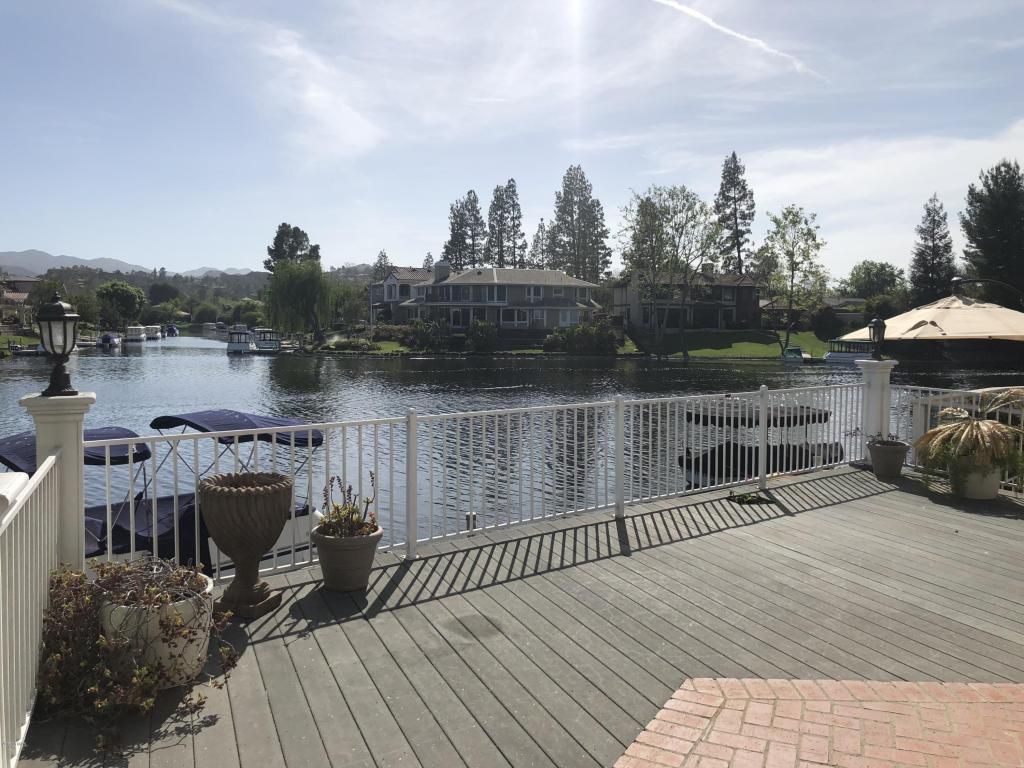 32136 Beachfront Ln, Westlake Village, CA 3 Bed, 2.5 Bath Townhouse