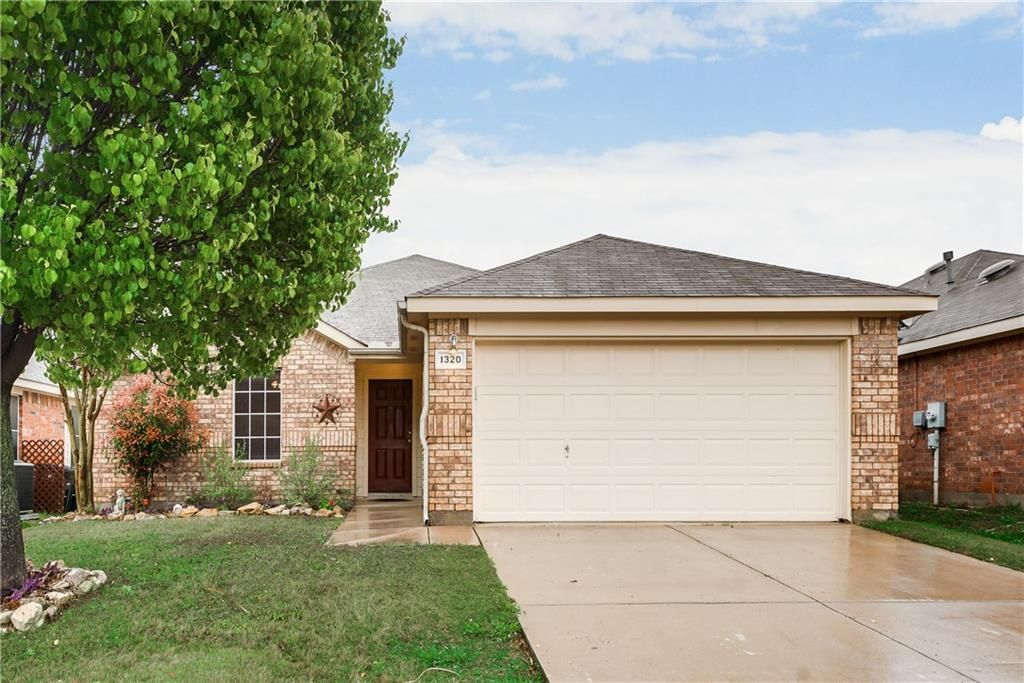 1320 Ropers Way, Haslet, TX 76052