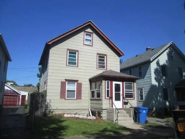15 Depew St, Rochester, NY 14611