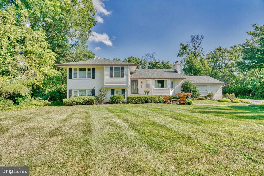 2012 Dumont Rd, Lutherville Timonium, MD 21093