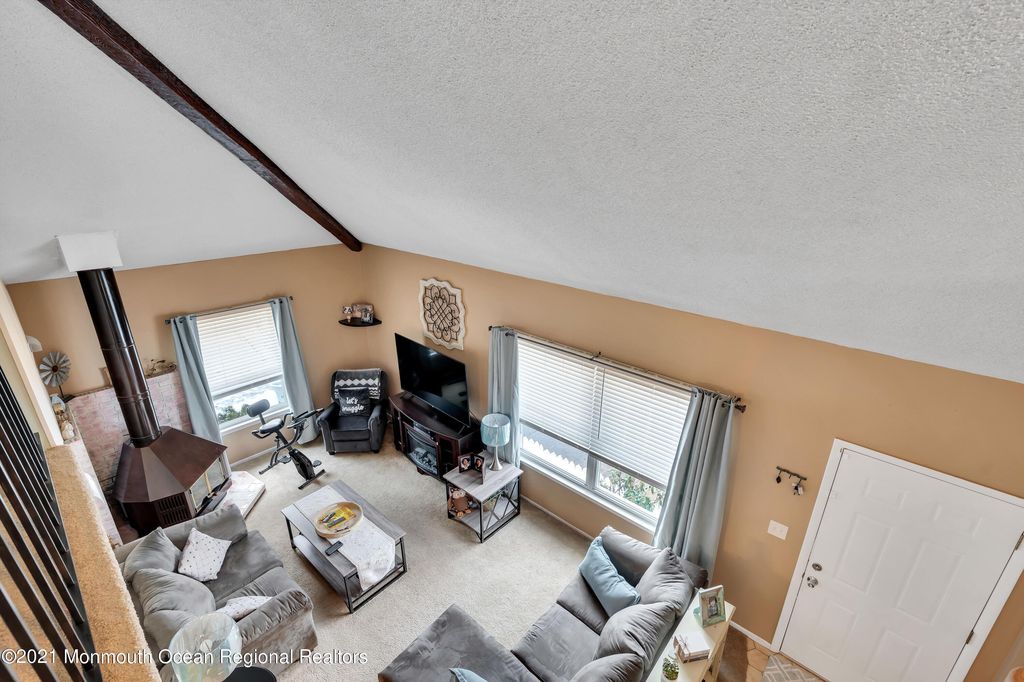 8 Sutton Dr 104, Brick, NJ 3 Bed, 2 Bath Condo 39 Photos Trulia