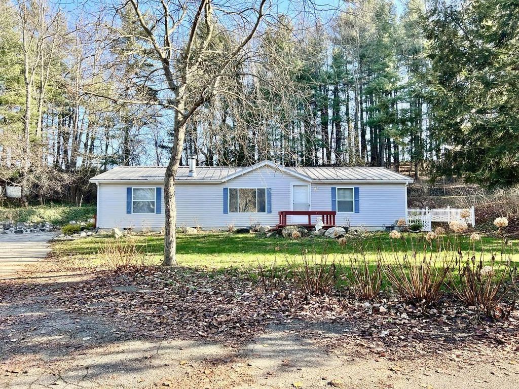 2431 US Highway 12, Galien, MI 49113 MLS 23145055 Trulia