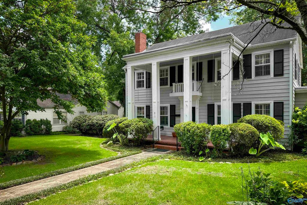 815 Sherman St SE, Decatur, AL 35601 MLS# 21893963 Trulia
