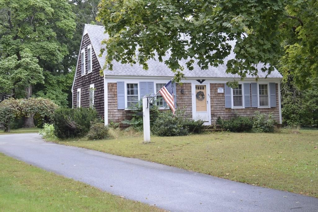 322 South St, Holbrook, MA 3 Bed, 1 Bath SingleFamily Home 14