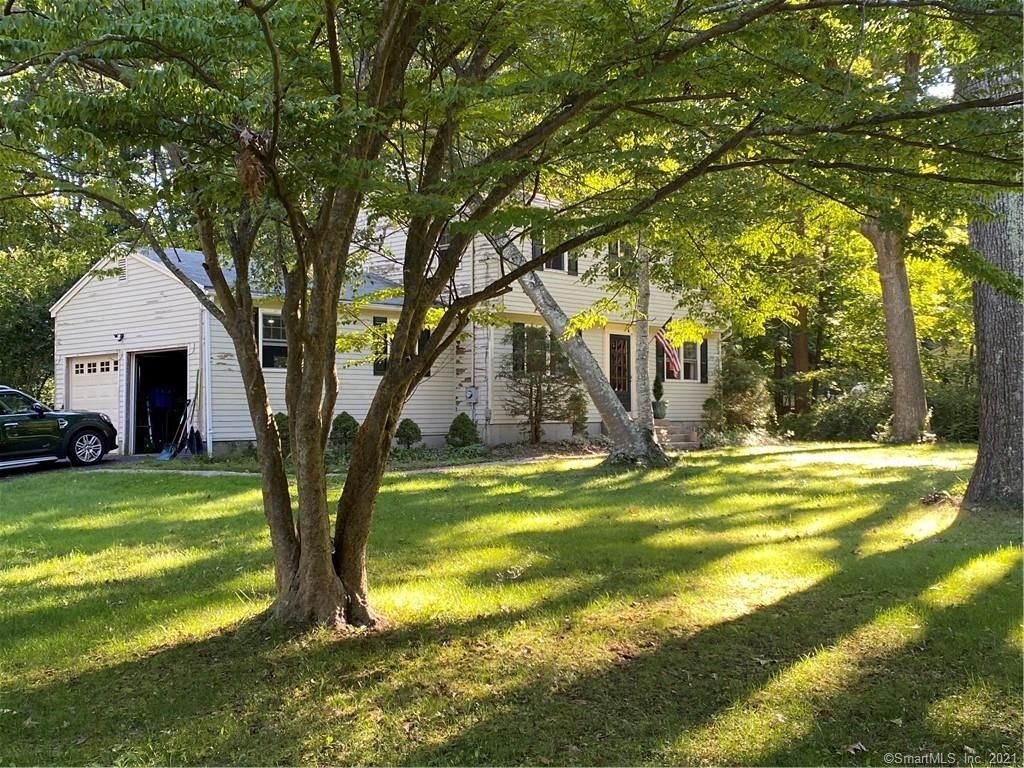 484 Green Hill Rd, Madison, CT 06443