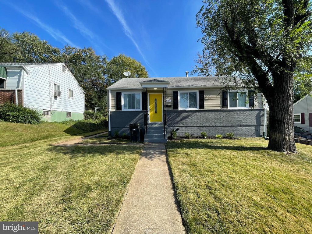 5405 Morton Pl, Riverdale, MD 20737